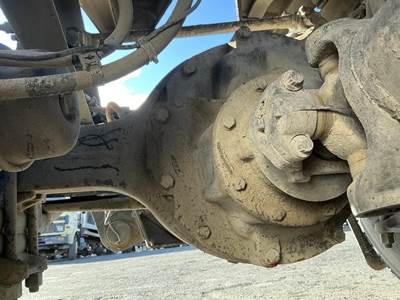 Meritor-Rockwell RS23160 Rear Differential for a Freightliner CASCADIA