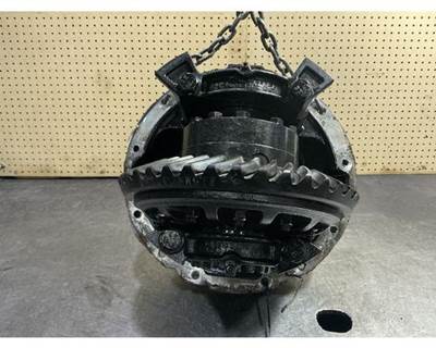 Meritor-Rockwell RS23160 Rear Differential for a Freightliner Cascadia 113