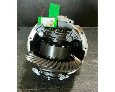 Meritor-Rockwell RS23160 Rear Differential for a Freightliner Cascadia 113