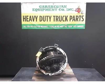 Meritor-Rockwell RS23160 Rear Differential for a Freightliner Cascadia 116 Day Cab