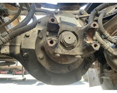 Meritor-Rockwell RS23160 Rear Differential for a Freightliner FL70