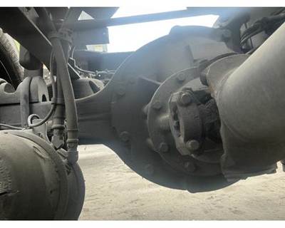Meritor-Rockwell RS23160 Rear Differential for a Freightliner CASCADIA