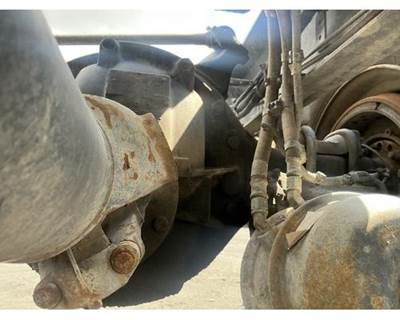Meritor-Rockwell RS23160 Rear Differential for a Freightliner CASCADIA