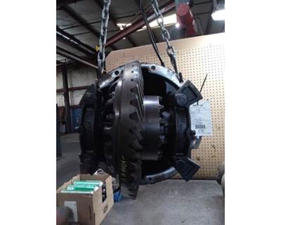 Meritor-Rockwell RS23160 Rear Differential for a Freightliner M2 112 Medium Duty
