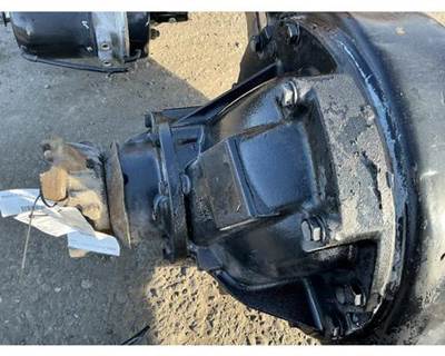 Meritor-Rockwell RS23161 Rear Differential for a Mack CXU612