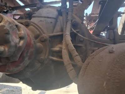 Meritor-Rockwell RS23186 Rear Differential for a Freightliner Cascadia 125