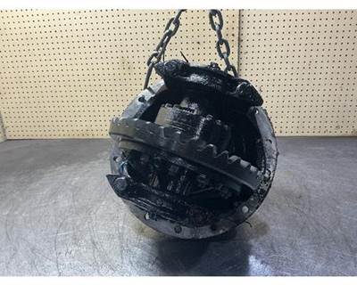 Meritor-Rockwell SQHDR Rear Differential for a Ford F800