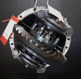 Mitsubishi R035TG7871 Rear Differential