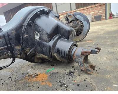 Spicer S150S Rear Differential for a International 1652