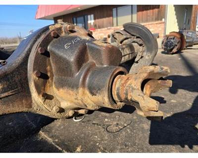 Spicer S150S Rear Differential for a International 1652