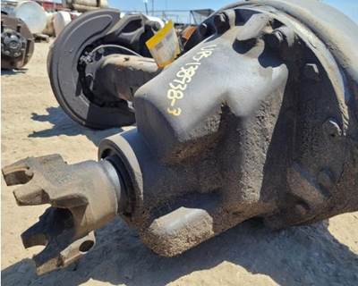 Spicer S150S Rear Differential for a International 1652