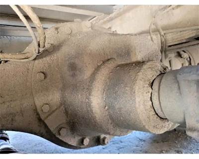 Spicer S150S Rear Differential for a International 1652