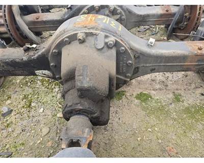 Spicer S150S Rear Differential for a International 1652