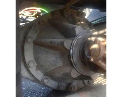 Spicer S23170 Rear Differential for a Capacity Of Texas TJ5000