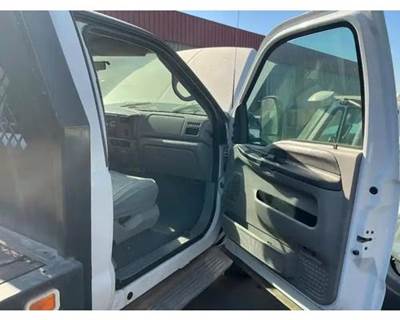 Ford F-450 Right Front Door Assembly