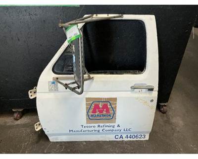 Ford F-700 Left Front Door Assembly for a Ford F700