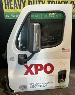 Freightliner Cascadia 113 Left Front Door Assembly