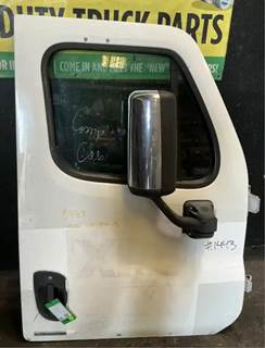 Freightliner Cascadia 113 Right Front Door Assembly