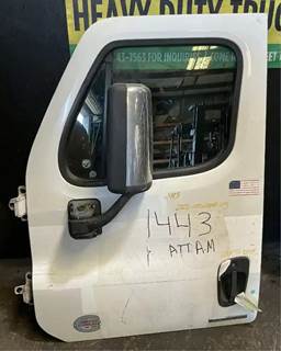 Freightliner Cascadia 113 Left Front Door Assembly
