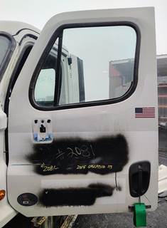 Freightliner Cascadia 113 Front Door Assembly