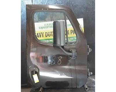 Freightliner Cascadia 113 Right Front Door Assembly