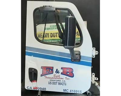 Freightliner Cascadia 113 Right Front Door Assembly
