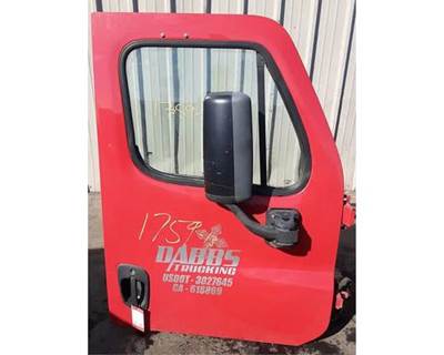 Freightliner Cascadia 113 Right Front Door Assembly