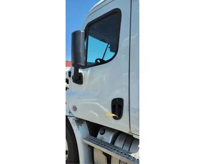 Freightliner Cascadia 113 Left Front Door Assembly