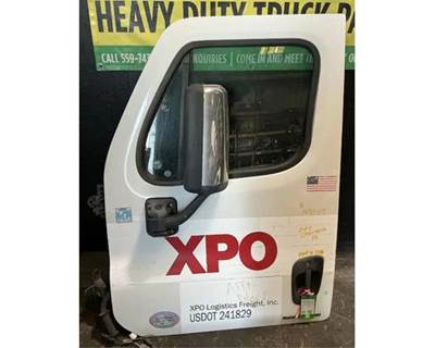 Freightliner Cascadia 113 Left Front Door Assembly