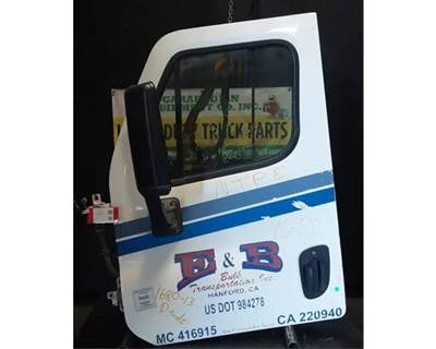 Freightliner Cascadia 113 Left Front Door Assembly