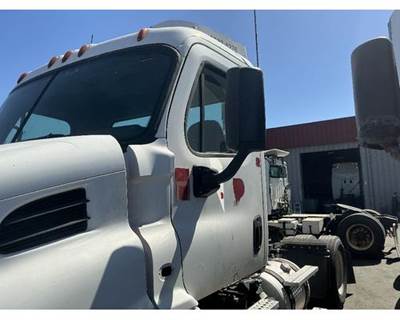 Freightliner Cascadia 113 Front Door Assembly for a Freightliner CASCADIA