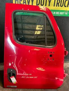 Freightliner Cascadia 125 Right Front Door Assembly
