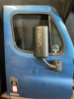 Freightliner Cascadia 125 Right Front Door Assembly