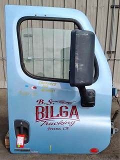 Freightliner Cascadia 125 Right Front Door Assembly