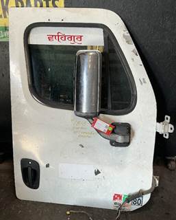 Freightliner Cascadia 125 Right Front Door Assembly