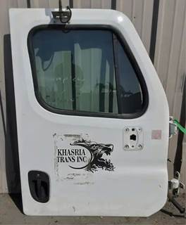Freightliner Cascadia 125 Right Front Door Assembly