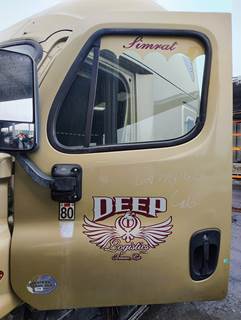 Freightliner Cascadia 125 Front Door Assembly
