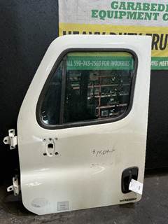Freightliner Cascadia 125 Left Front Door Assembly