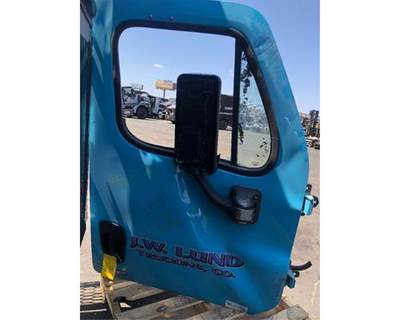 Freightliner Cascadia 125 Front Door Assembly
