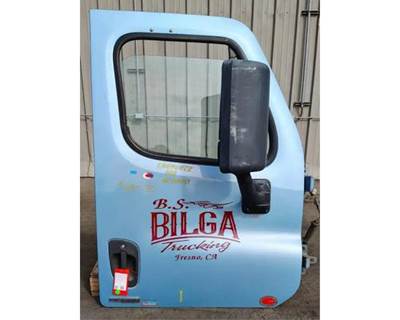 Freightliner Cascadia 125 Right Front Door Assembly