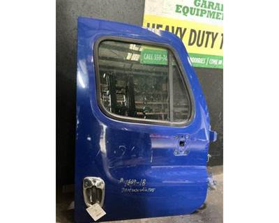 Freightliner Cascadia 125 Front Door Assembly