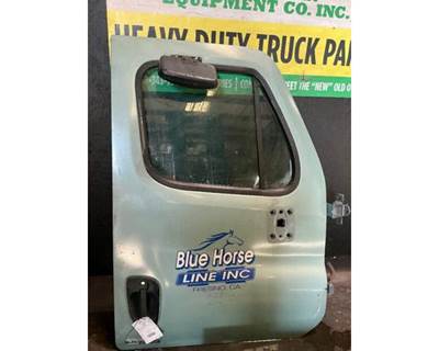Freightliner Cascadia 125 Right Front Door Assembly