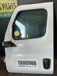 Freightliner Cascadia 126 Left Front Door Assembly