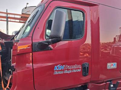 Freightliner Cascadia 126 Front Door Assembly for a Freightliner CASCADIA