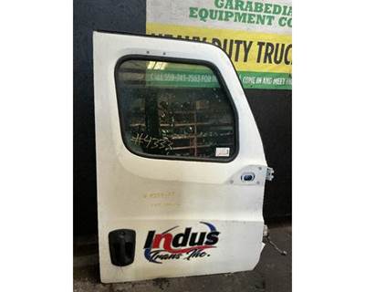 Freightliner Cascadia 126 Front Door Assembly