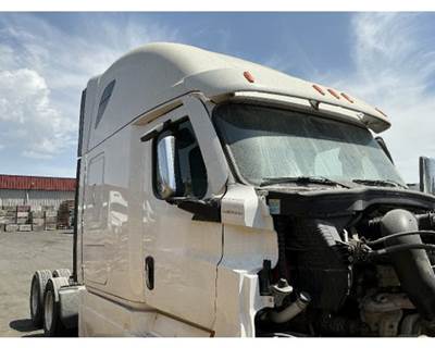 Freightliner Cascadia 126 Front Door Assembly for a Freightliner CASCADIA