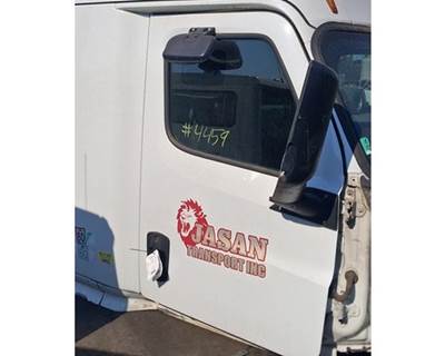 Freightliner Cascadia 126 Front Door Assembly