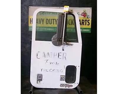 International CO-9670 Right Front Door Assembly