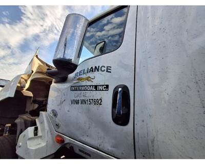 International LT625 Front Door Assembly