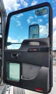 Kenworth T660 Right Front Door Assembly